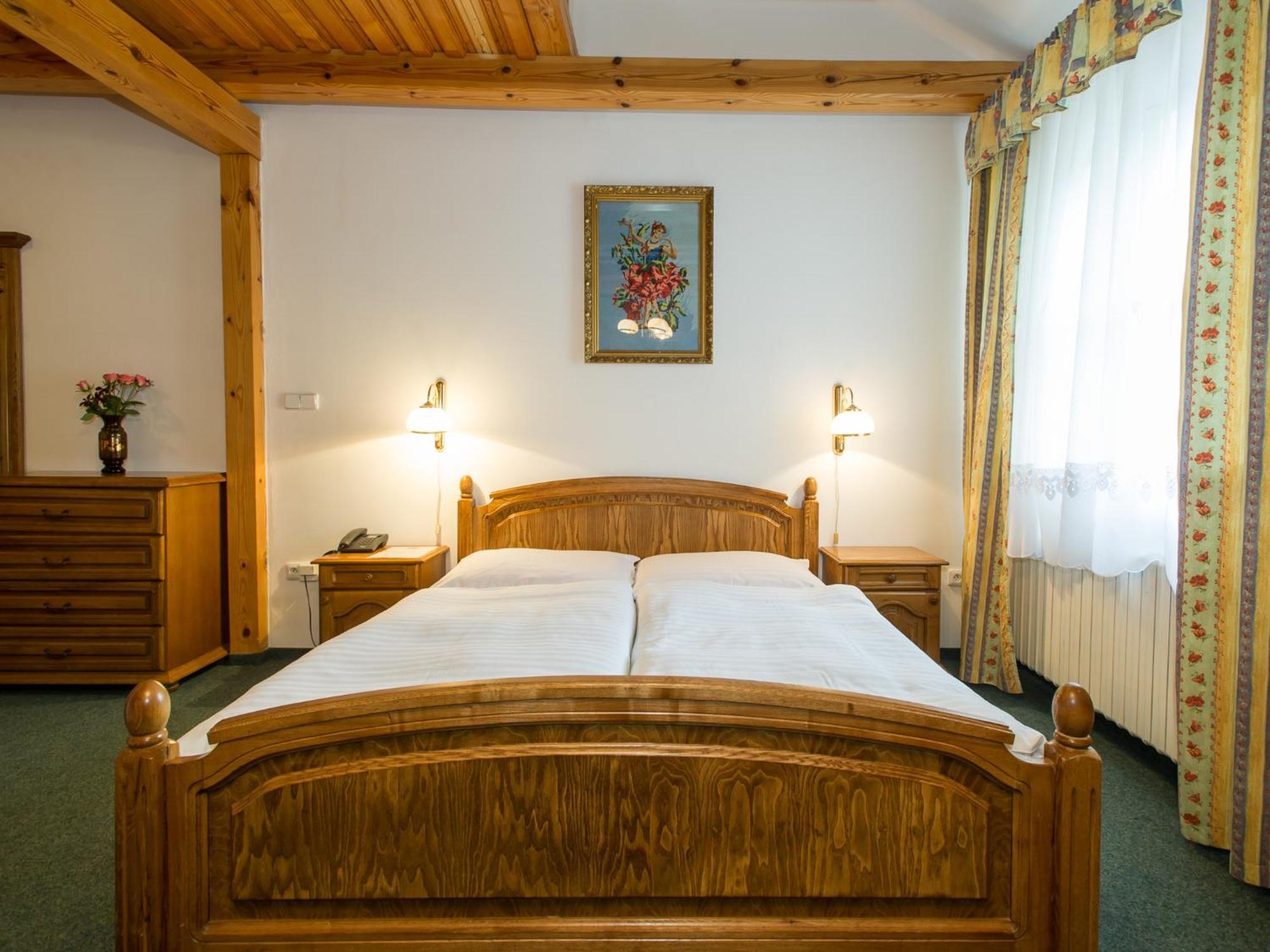 Hotel Sumava Вишші-Брод Номер фото