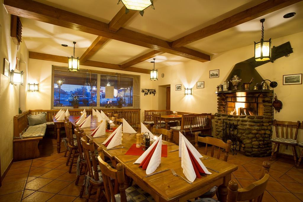Hotel Sumava Вишші-Брод Екстер'єр фото